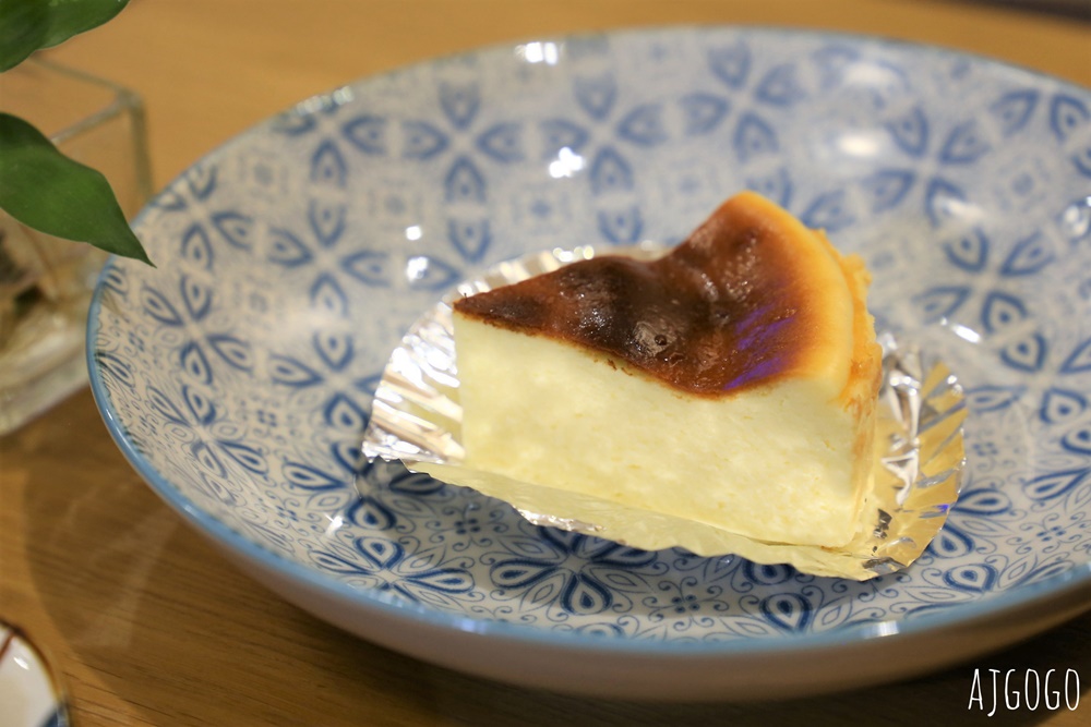 桃園美食 紅葉蛋糕 桃園大興旗艦店 黑森林還是好好吃 鮮奶油無敵