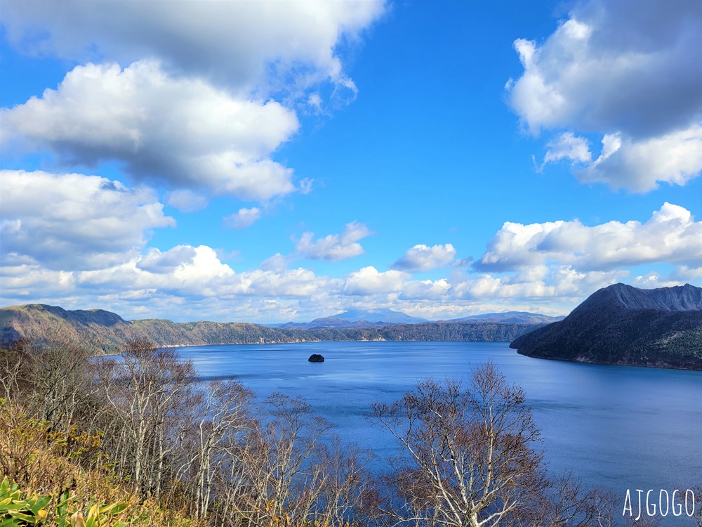 北海道旅遊 摩周湖 摩周第一展望台 北海道神秘之湖 愛奴人口中的山神之湖 北海道自由行