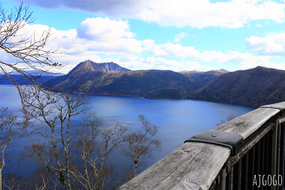 北海道旅遊 摩周湖 摩周第一展望台 北海道神秘之湖 愛奴人口中的山神之湖 北海道自由行
