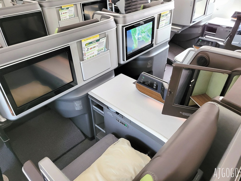 長榮航空評價 台北桃園TPE-曼谷BKK 787-10經濟艙飛機餐 開箱BR75