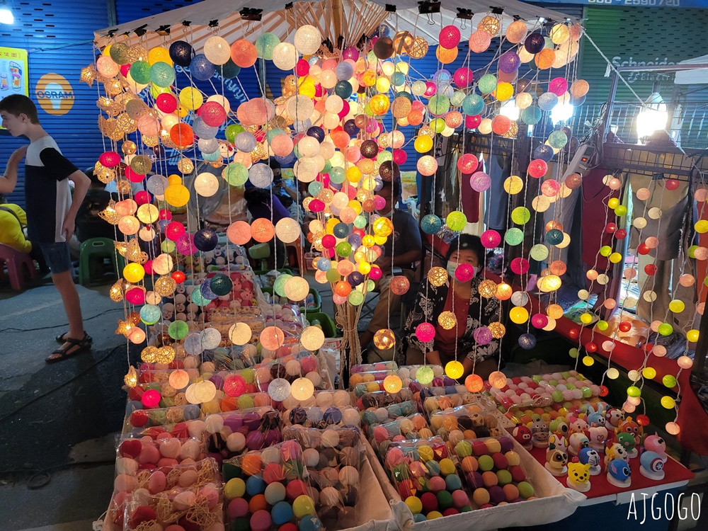 2026清邁自由行 周六夜市 Wua Lai Walking Street 古城外的觀光市集 文創商品多