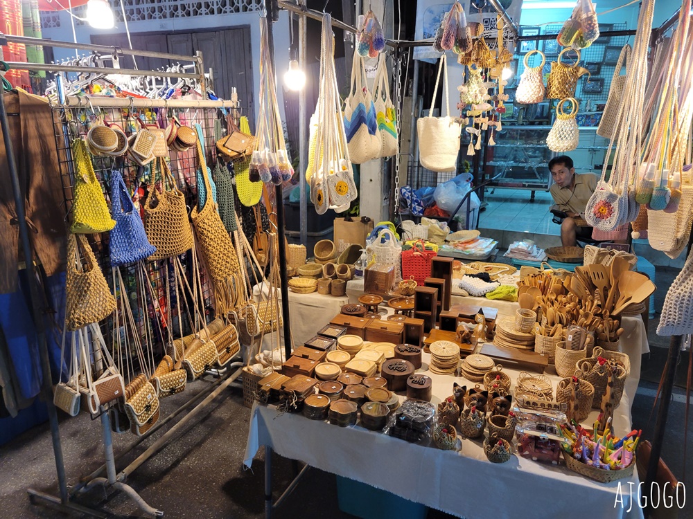 2026清邁自由行 周六夜市 Wua Lai Walking Street 古城外的觀光市集 文創商品多
