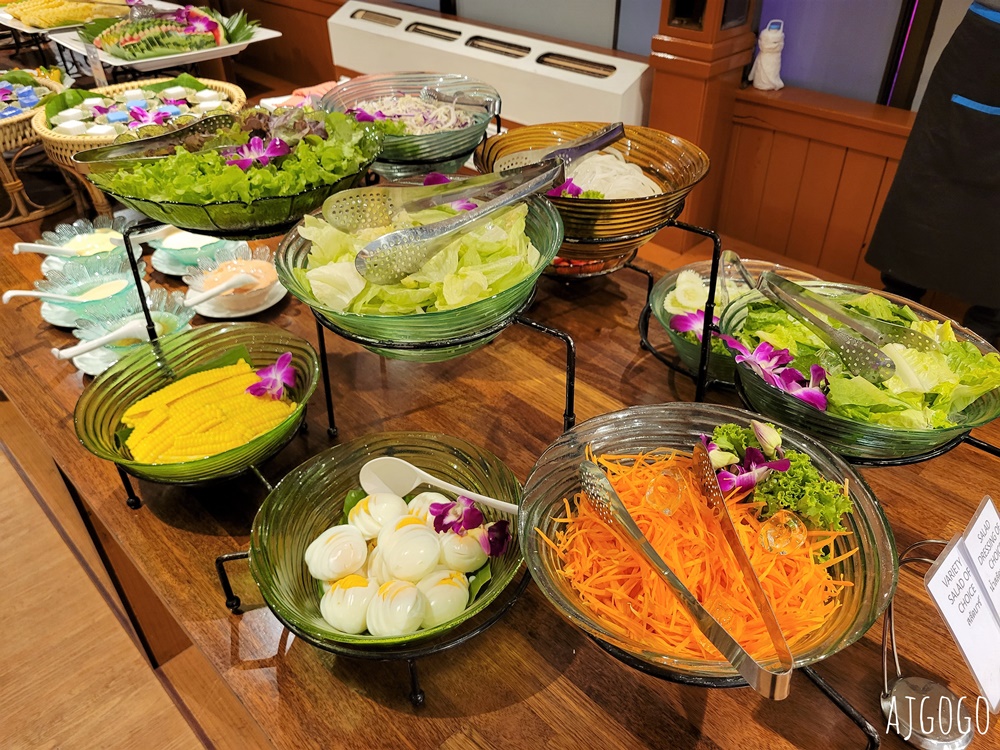 2026曼谷自由行 白蘭花號遊船夜遊湄南河 泰式料理啤酒吃到飽 有傳統舞蹈與人妖表演