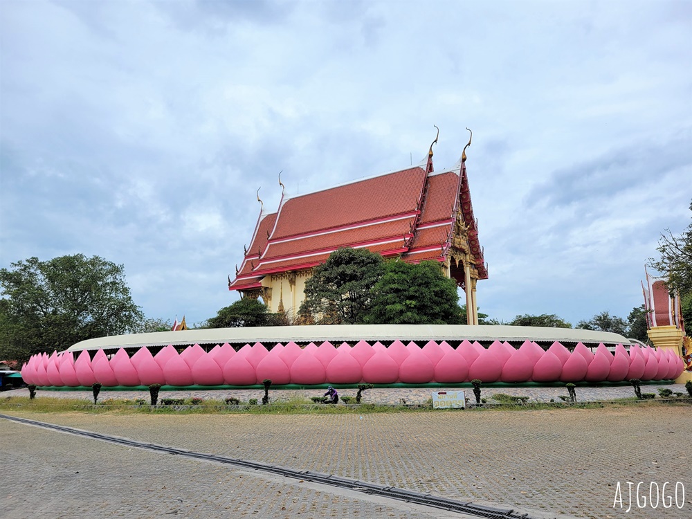 泰國旅遊 泰國最高佛像 Wat Muang 紅統廊曼寺的巨大金佛