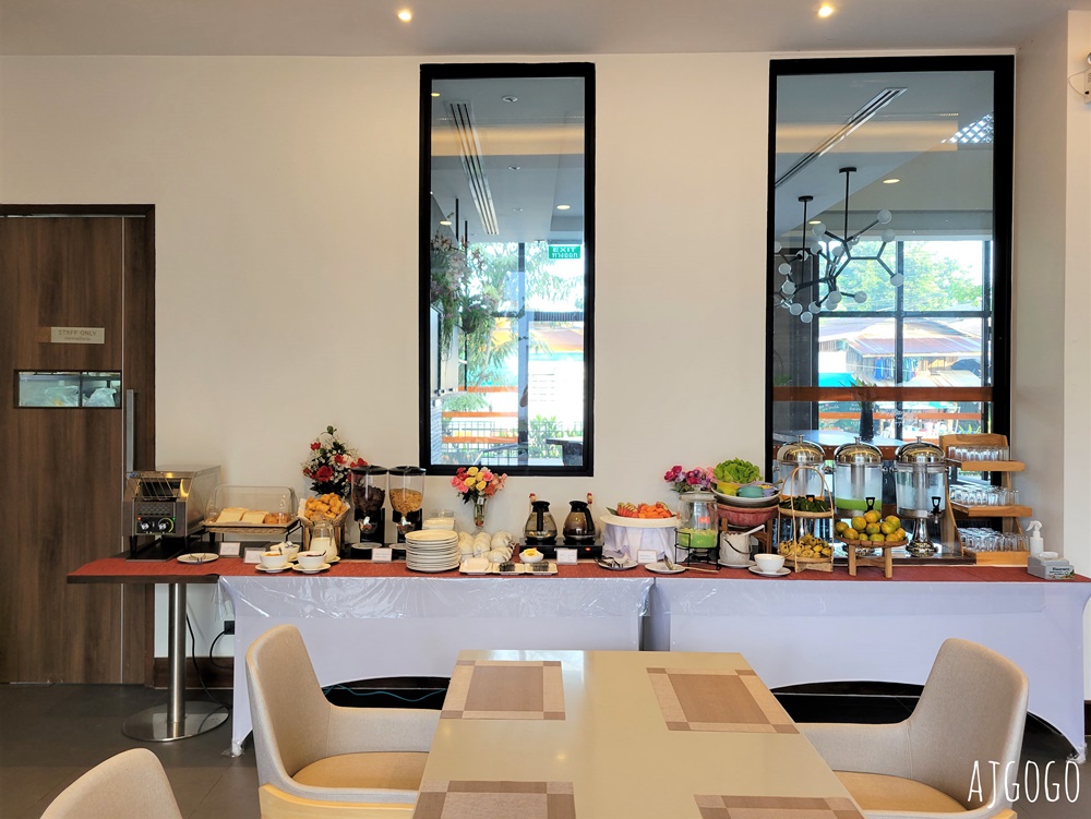 泰國難府/楠府住宿 艾瑪琳飯店 ONYX酒店集團管理飯店 雙人房、早餐 泰國旅遊