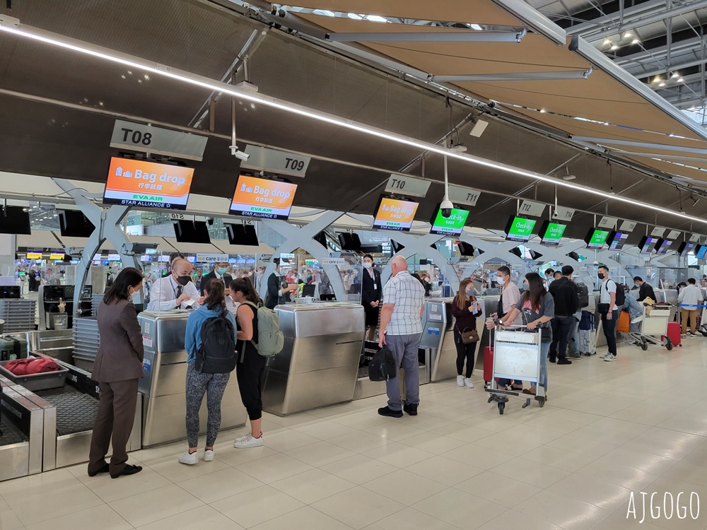 長榮航空 曼谷BKK-桃園TPE 777經濟艙飛機餐 開箱BR212