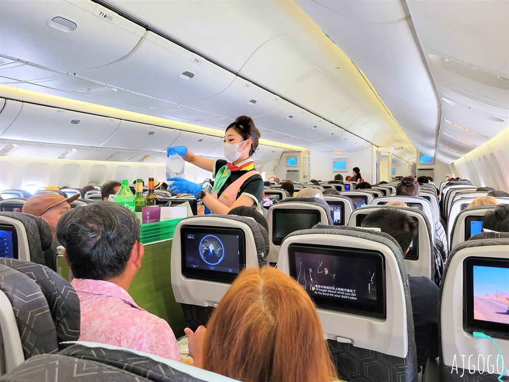 長榮航空 曼谷BKK-桃園TPE 777經濟艙飛機餐 開箱BR212