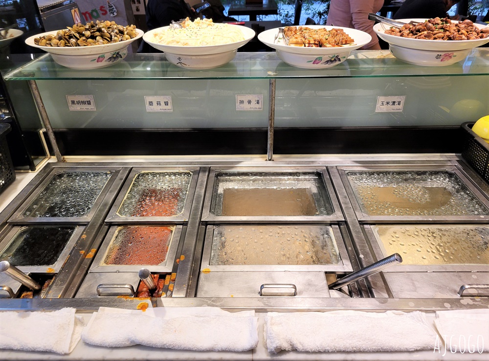 2026桃園美食 我家牛排春日店 桃園最猛平價吃到飽 水果吧好厲害 桃園餐廳推薦