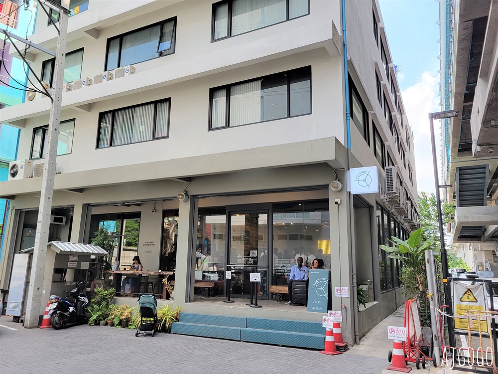 2026曼谷自由行 Factory Coffee 曼谷冠軍咖啡店 隱身在BTS PhayaThai站下的曼谷咖啡廳 2026曼谷自由行 Factory Coffee 曼谷冠軍咖啡店 隱身在BTS PhayaThai站下的曼谷咖啡廳