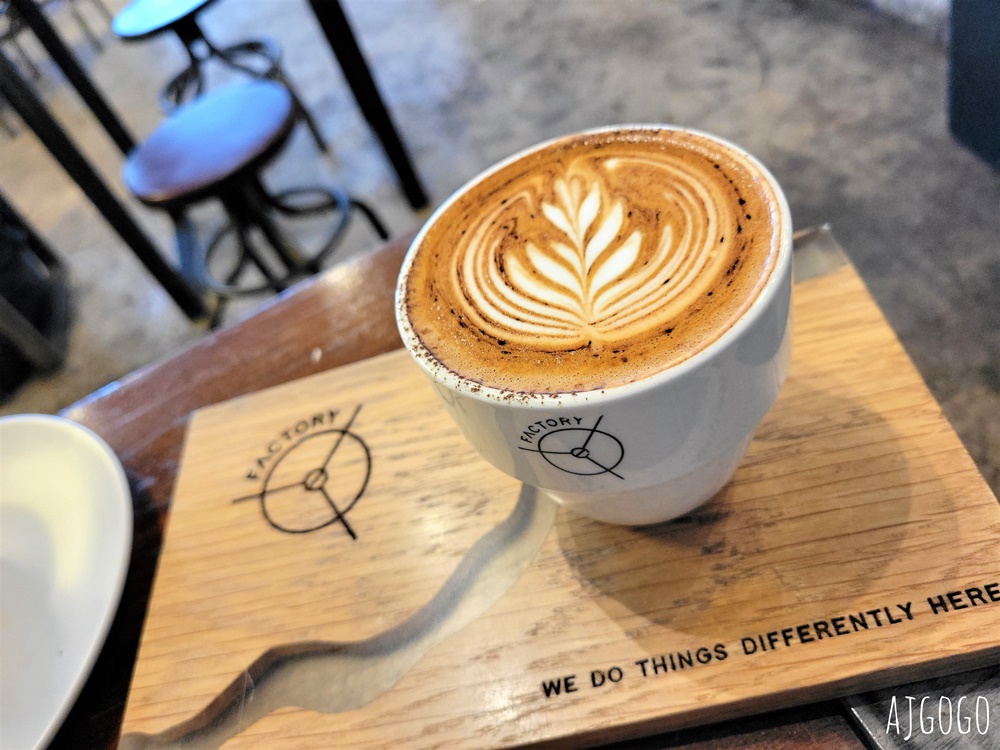 2026曼谷自由行 Factory Coffee 曼谷冠軍咖啡店 隱身在BTS PhayaThai站下的曼谷咖啡廳 2026曼谷自由行 Factory Coffee 曼谷冠軍咖啡店 隱身在BTS PhayaThai站下的曼谷咖啡廳
