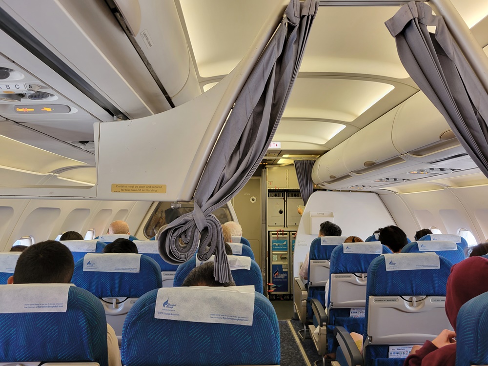曼谷航空 清邁-曼谷 經濟艙飛機餐 開箱PG216 Skytrax評鑑10年亞洲最佳區域航空公司 曼谷航空 清邁-曼谷 經濟艙飛機餐 開箱PG216 Skytrax評鑑10年亞洲最佳區域航空公司