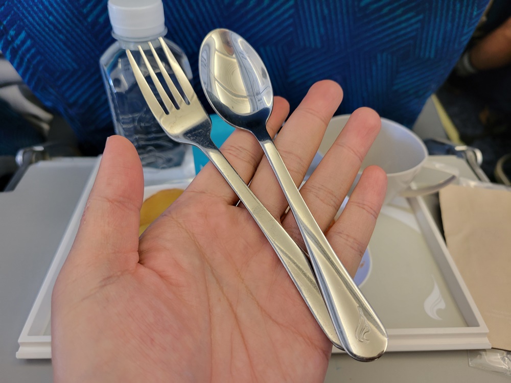曼谷航空 清邁-曼谷 經濟艙飛機餐 開箱PG216 Skytrax評鑑10年亞洲最佳區域航空公司