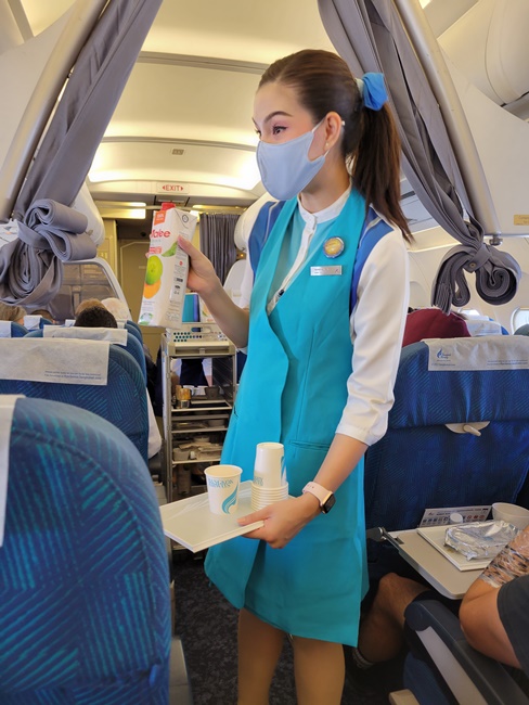 曼谷航空 清邁-曼谷 經濟艙飛機餐 開箱PG216 Skytrax評鑑10年亞洲最佳區域航空公司