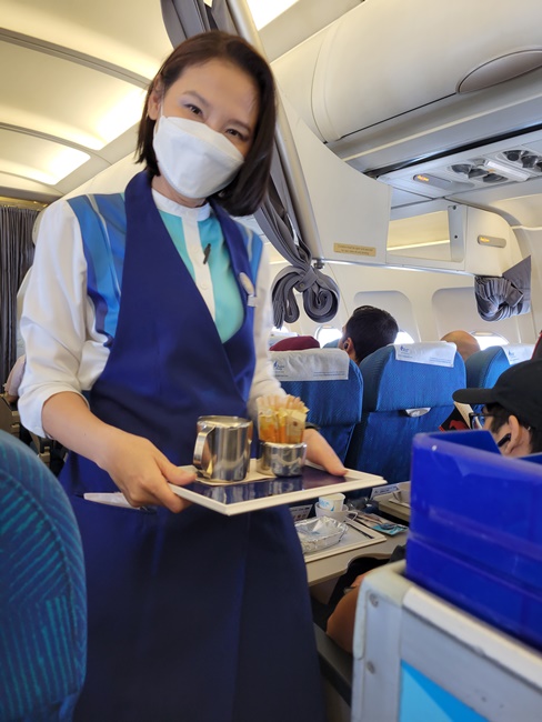 曼谷航空 清邁-曼谷 經濟艙飛機餐 開箱PG216 Skytrax評鑑10年亞洲最佳區域航空公司