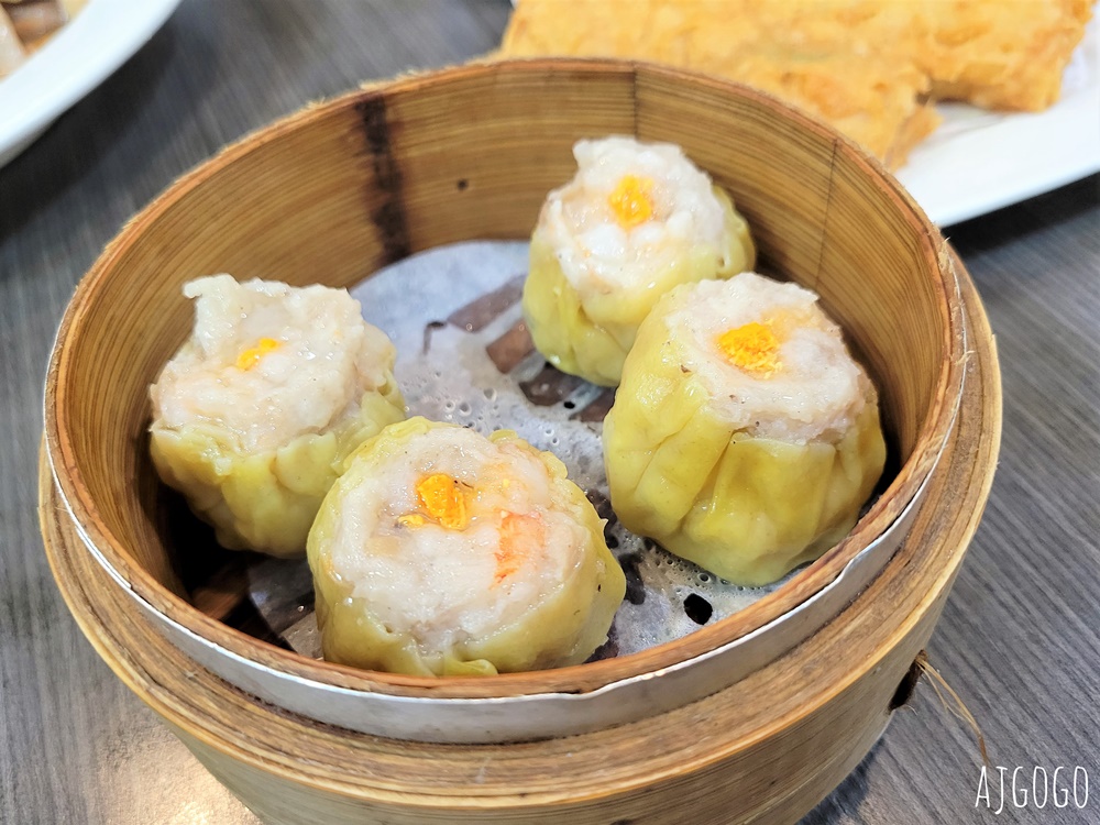 台中美食 香港金寶茶餐廳館前店 台中老牌港式餐廳 煲仔飯、鮮蝦腐皮捲好吃