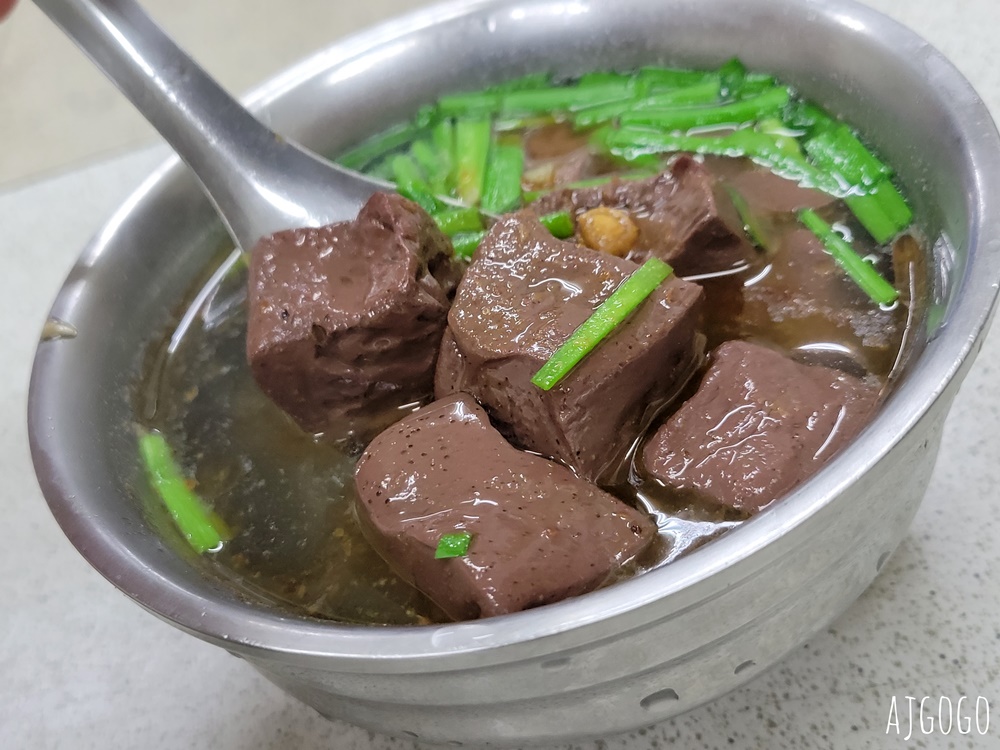 台北美食 台北橋頭筒仔米糕 延三夜市美食 宵夜、早餐 魯肉米糕好味道