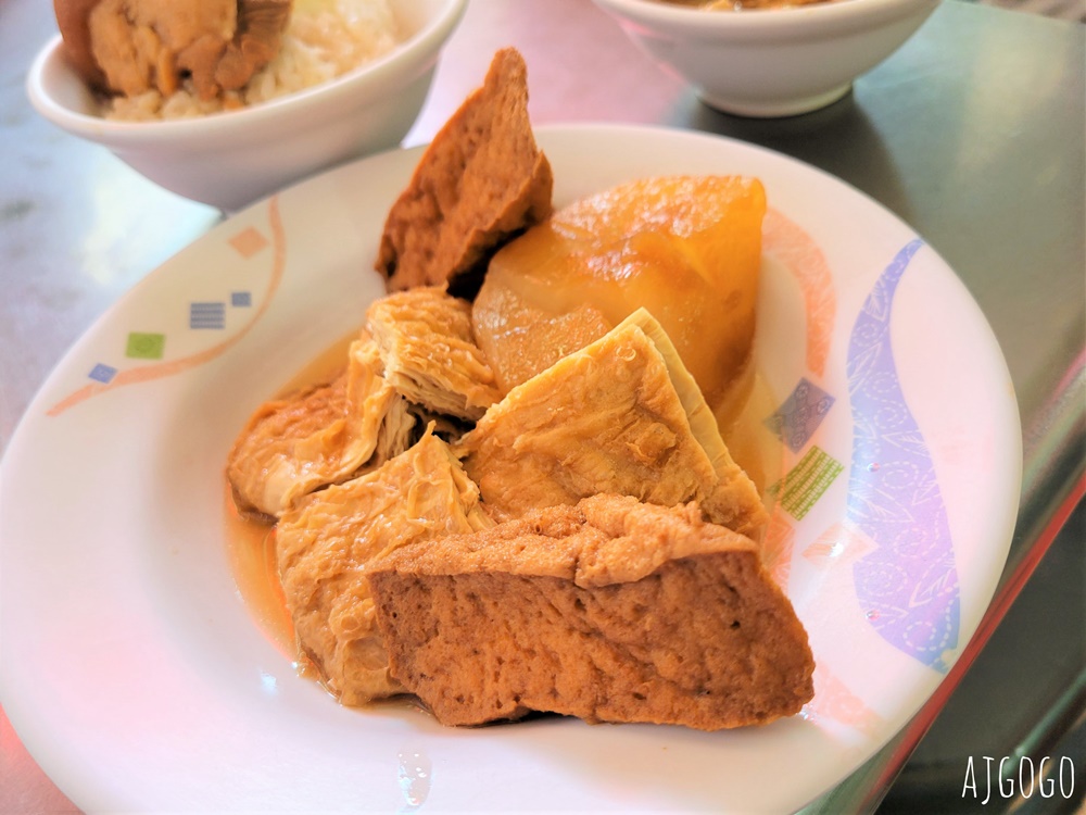 台中美食 「傳」台中正老牌香菇肉羹綠川店 台中車站美食 古早味肉羹好吃