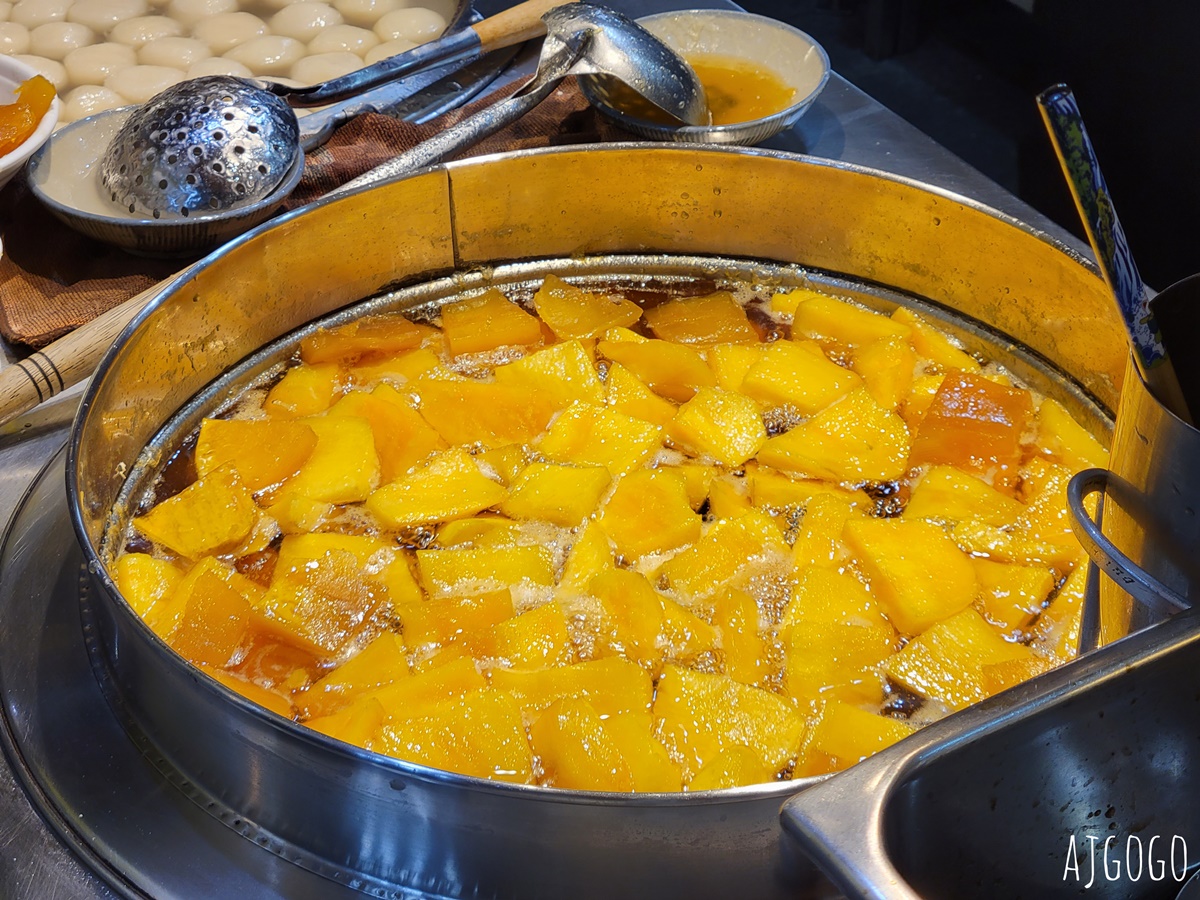 基隆美食 三兄弟豆花 基隆廟口夜市好吃的燒麻吉、蜜月地瓜 基隆廟口美食 @AJ的旅行地圖