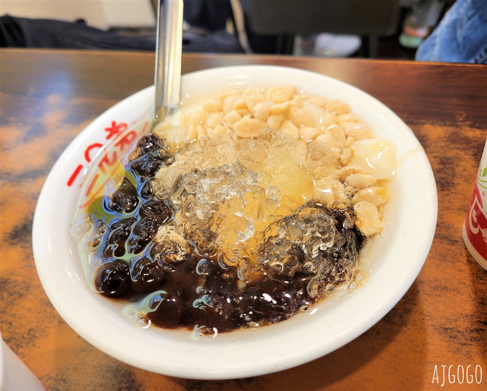 基隆美食 三兄弟豆花 基隆廟口夜市好吃的燒麻吉、蜜月地瓜 基隆廟口美食