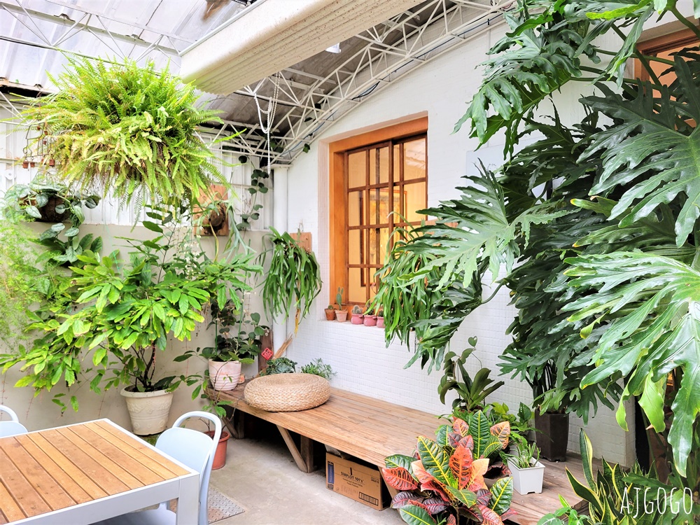 桃園美食 福森院子 網美早午餐店 草莓舒芙蕾鬆餅好吃 桃園藝文特區美食推薦