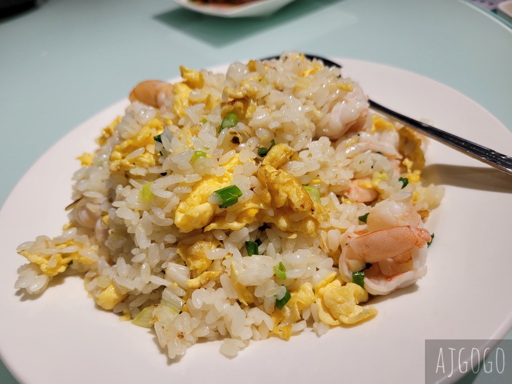 台北美食 濟南鮮湯包總店 小籠包味道一樣好