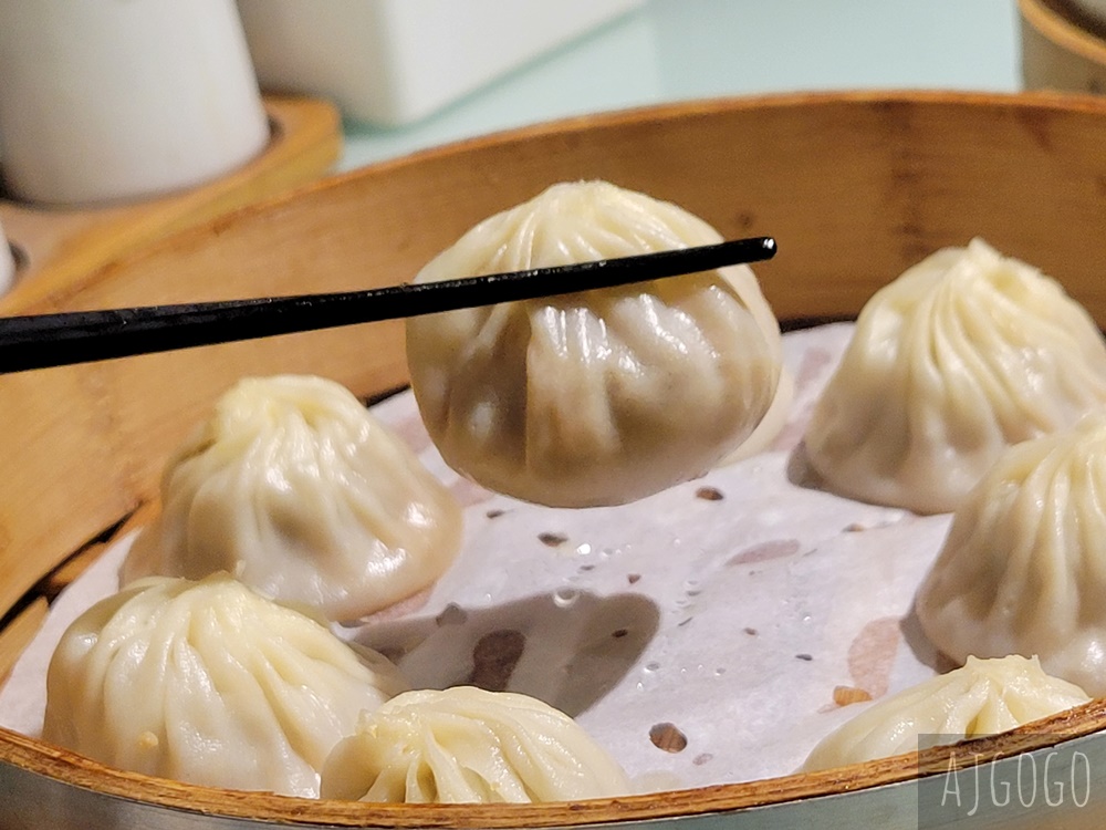 台北美食 濟南鮮湯包總店 小籠包味道一樣好 台北美食 濟南鮮湯包總店 小籠包味道一樣好