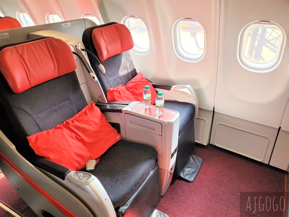 2026全亞洲航空AirAsia X 台北桃園-吉隆坡 A330經濟艙飛機餐 開箱D7379/D7378 2026全亞洲航空AirAsia X 台北桃園-吉隆坡 A330經濟艙飛機餐 開箱D7379/D7378