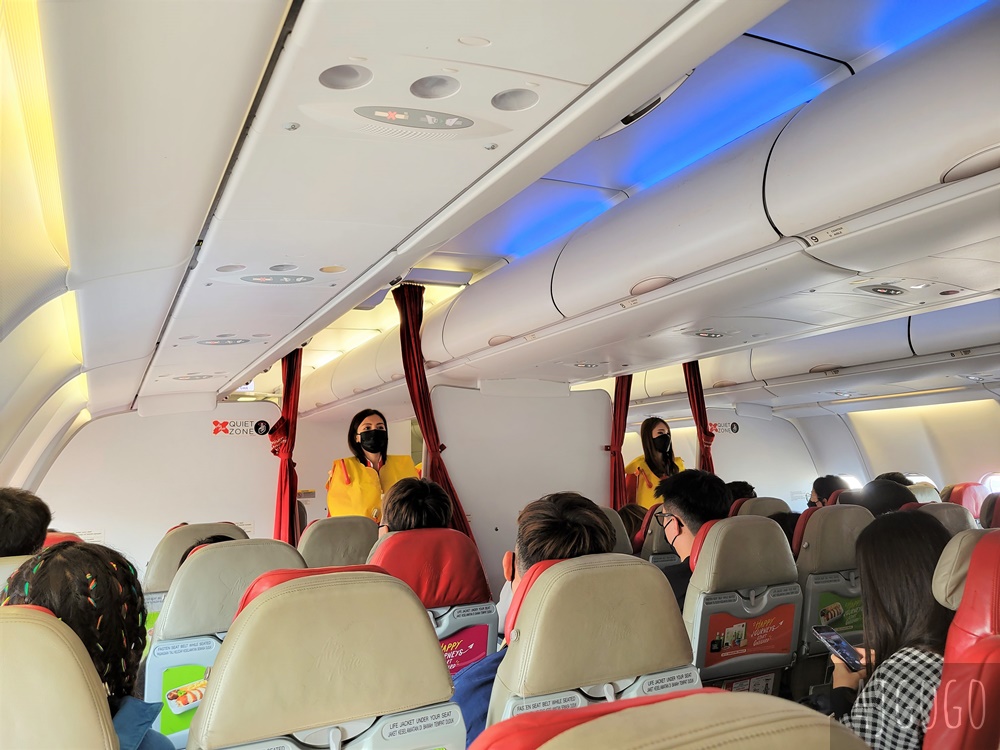 2026全亞洲航空AirAsia X 台北桃園-吉隆坡 A330經濟艙飛機餐 開箱D7379/D7378