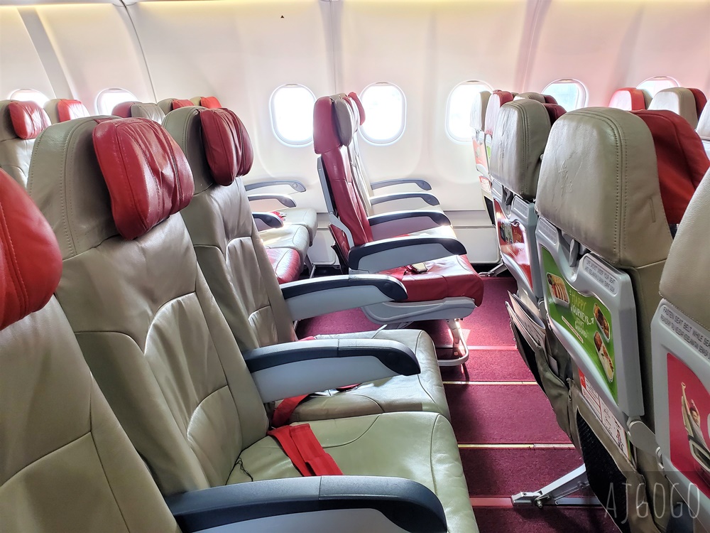 2026全亞洲航空AirAsia X 台北桃園-吉隆坡 A330經濟艙飛機餐 開箱D7379/D7378 2026全亞洲航空AirAsia X 台北桃園-吉隆坡 A330經濟艙飛機餐 開箱D7379/D7378