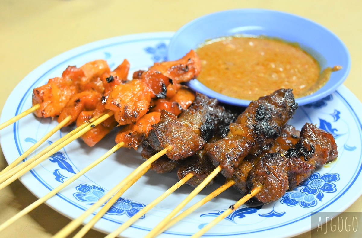 吉隆坡美食 黃亞華小食店 吉隆坡亞羅街夜市人氣餐廳 燒雞翅、沙爹好吃