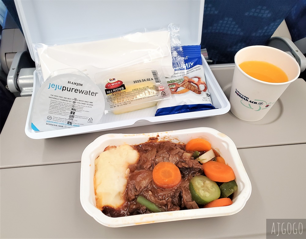 大韓航空評價 首爾仁川-名古屋 777經濟艙 大韓航空飛機餐 開箱KE741/KE742 大韓航空評價 首爾仁川-名古屋 777經濟艙 大韓航空飛機餐 開箱KE741/KE742