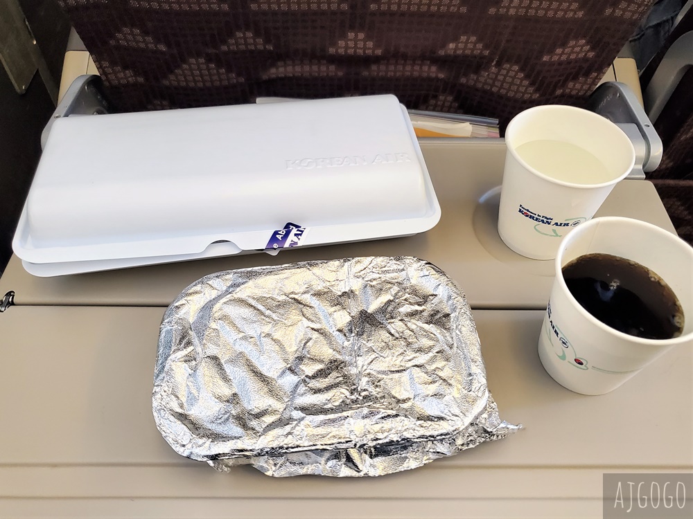 大韓航空評價 首爾仁川-名古屋 777經濟艙 大韓航空飛機餐 開箱KE741/KE742 大韓航空評價 首爾仁川-名古屋 777經濟艙 大韓航空飛機餐 開箱KE741/KE742