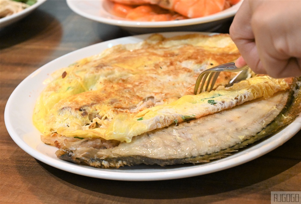馬祖美食 芹沃咖啡烘焙館 芹壁村超人氣餐廳 Pizza、麵包、蛋糕好好吃 馬祖旅遊推薦