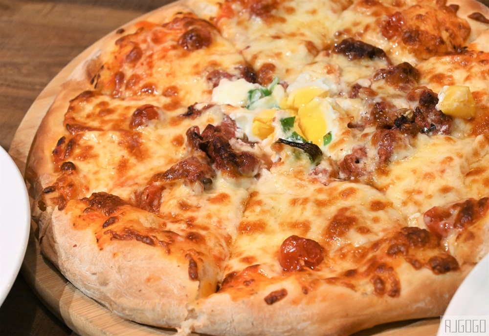 馬祖美食 芹沃咖啡烘焙館 芹壁村超人氣餐廳 Pizza、麵包、蛋糕好好吃 馬祖旅遊推薦