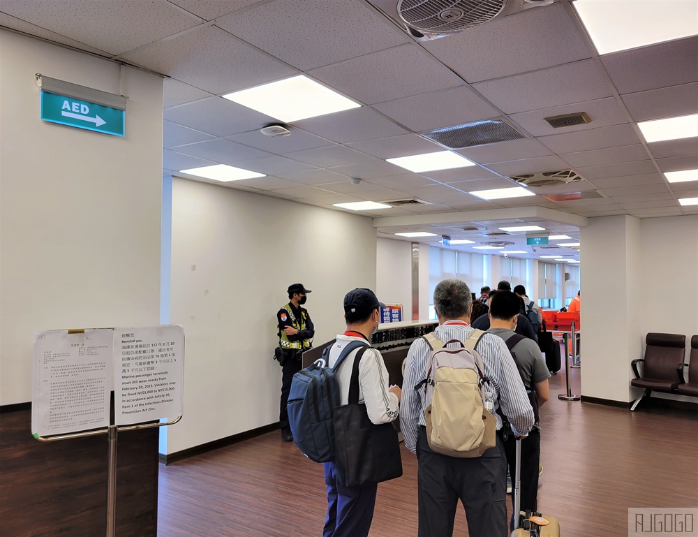 已停運 南北之星快輪 台北港 <>馬祖南竿 單程只需3小時 TAIWAN Hi 藍色公路新品牌