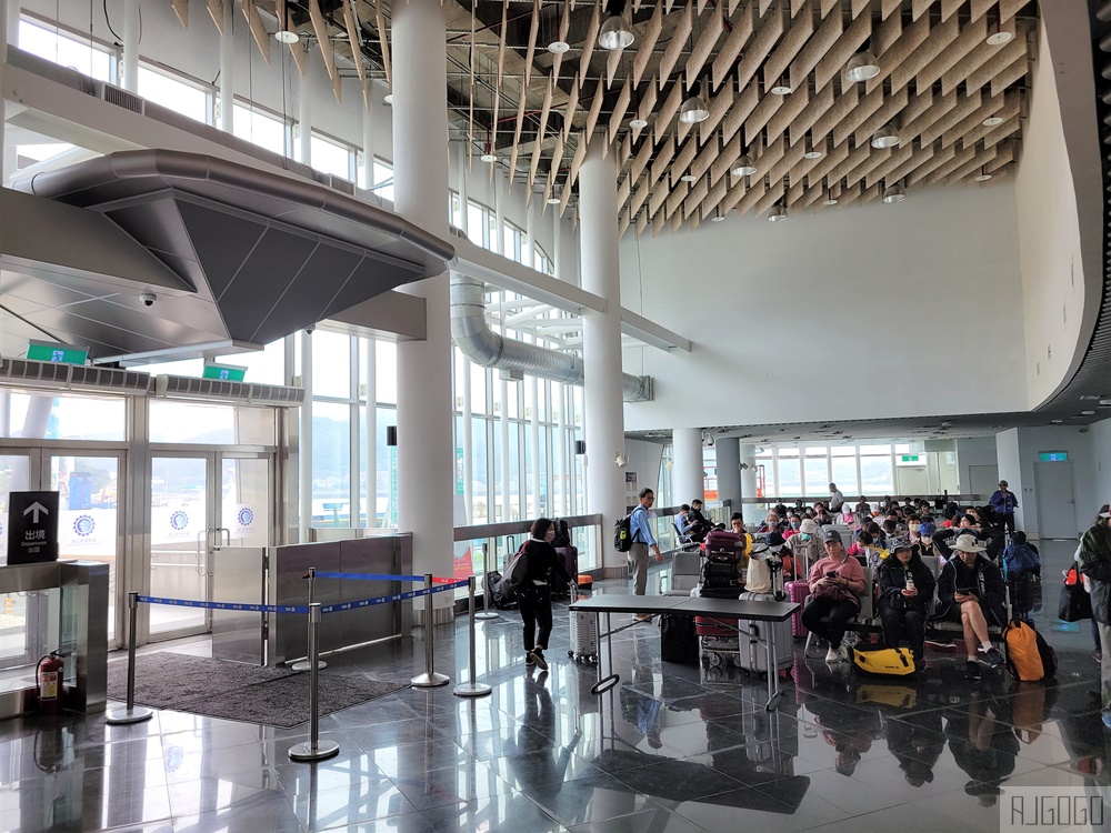 已停運 南北之星快輪 台北港 <>馬祖南竿 單程只需3小時 TAIWAN Hi 藍色公路新品牌