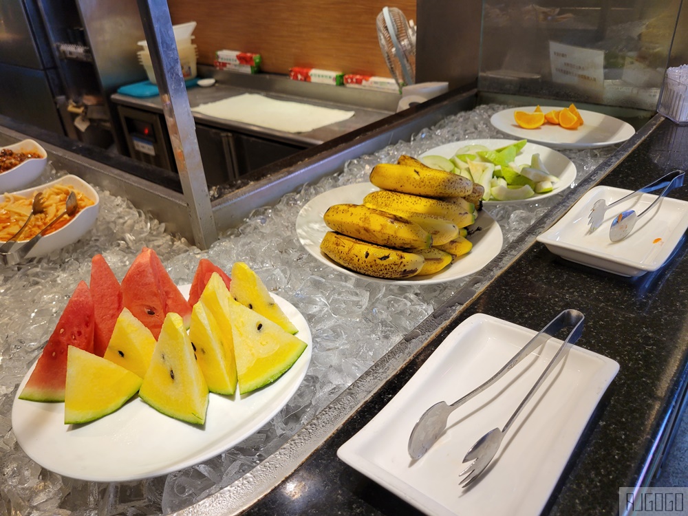 台南大飯店早餐 台南浮誇系早餐 刈包、牛肉湯、還有哈根達斯冰淇淋