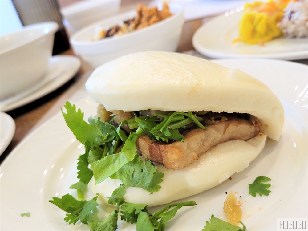台南大飯店早餐 台南浮誇系早餐 刈包、牛肉湯、還有哈根達斯冰淇淋