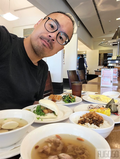 台南大飯店早餐 台南浮誇系早餐 刈包、牛肉湯、還有哈根達斯冰淇淋