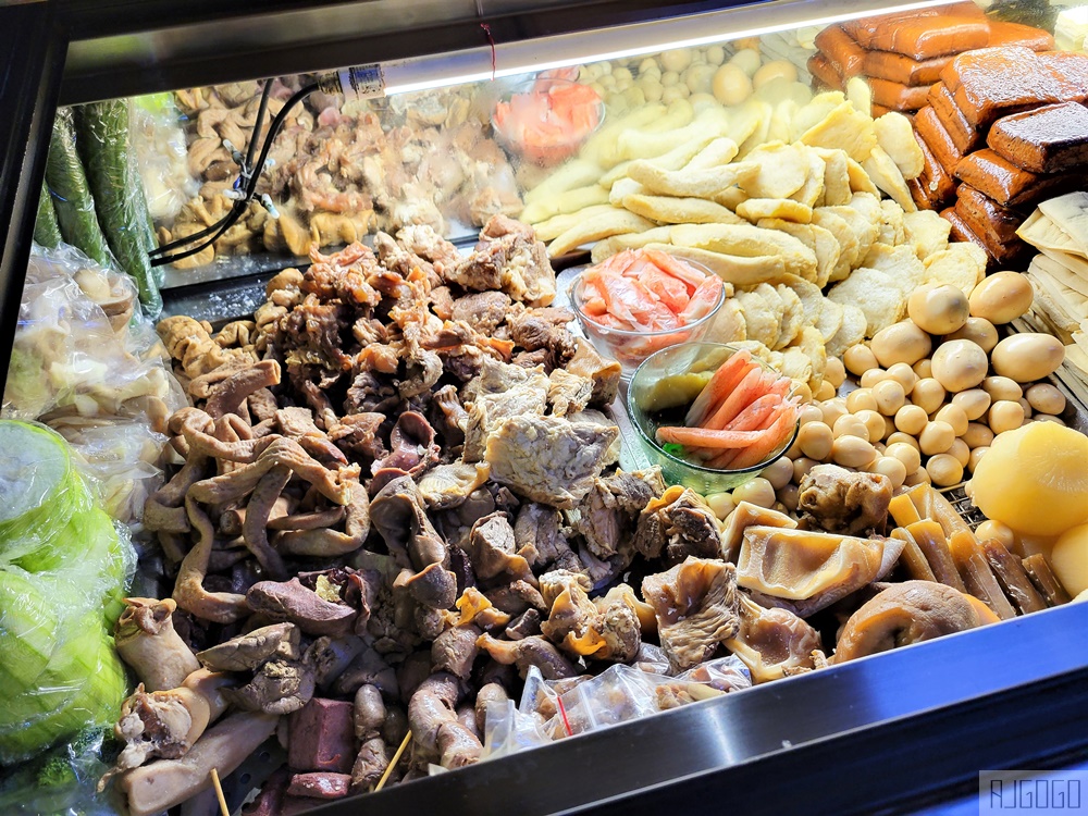 台南美食 盛田滷味 在地人推薦的平價熱滷味 麻辣口味好好吃 台南美食推薦