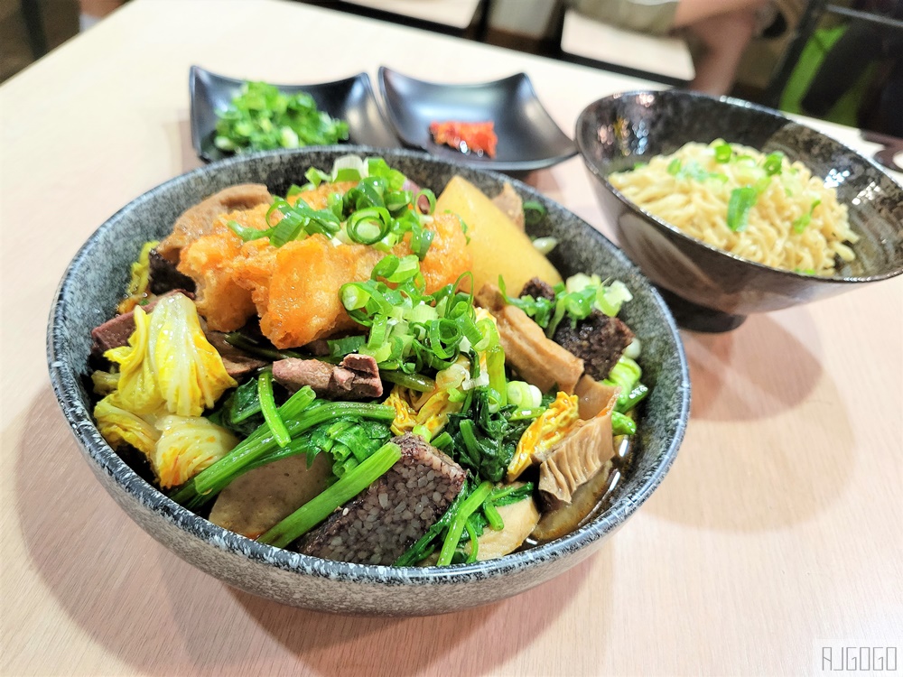 台南美食 盛田滷味 在地人推薦的平價熱滷味 麻辣口味好好吃 台南美食推薦