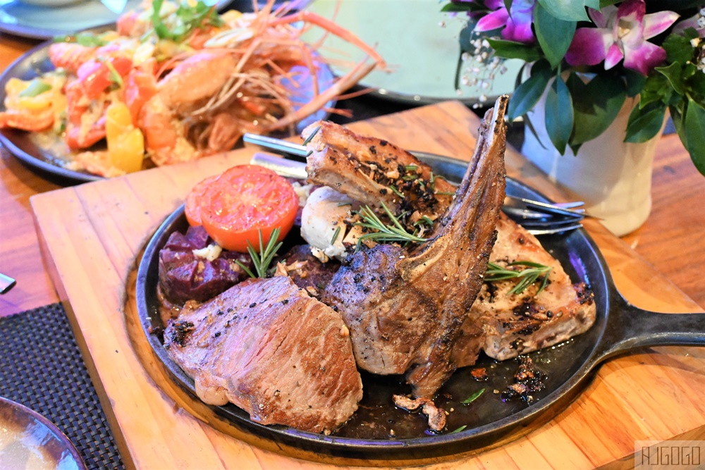 泰國攀牙住宿 考拉維拉飯店 La Vela Khao Lak 早餐、晚餐 泰國旅遊推薦 泰國攀牙住宿 考拉維拉飯店 La Vela Khao Lak 早餐、晚餐 泰國旅遊推薦