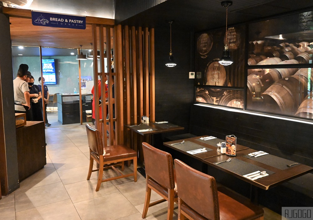 泰國攀牙住宿 考拉維拉飯店 La Vela Khao Lak 早餐、晚餐 泰國旅遊推薦