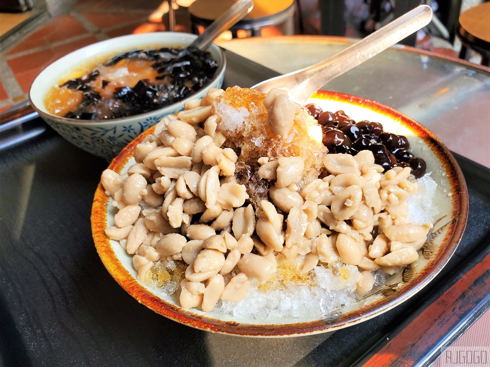 大溪美食 老阿伯現滷豆干、小鎮豆花 大溪老街 桃園美食推薦