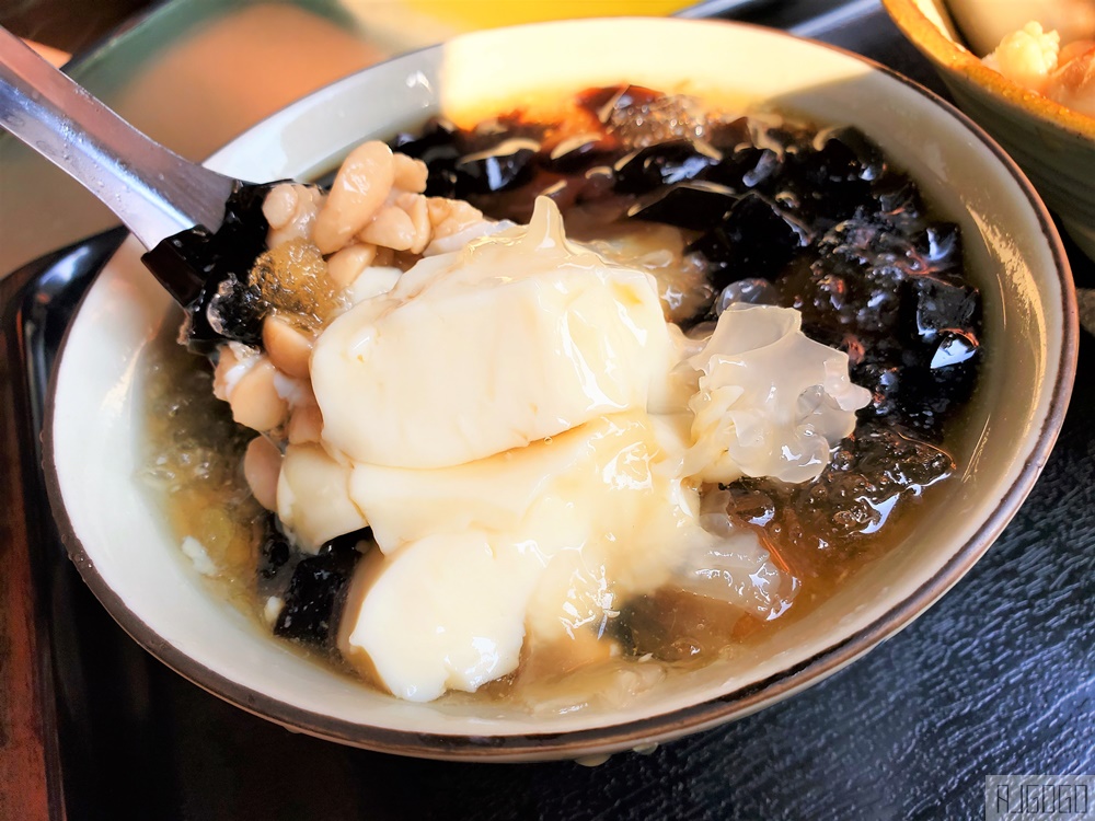 大溪美食 老阿伯現滷豆干、小鎮豆花 大溪老街 桃園美食推薦