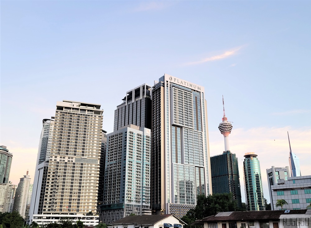 2026吉隆坡住宿 魯瑪白金套房飯店 51樓無邊際泳池眺望雙子星塔 吉隆坡自由行