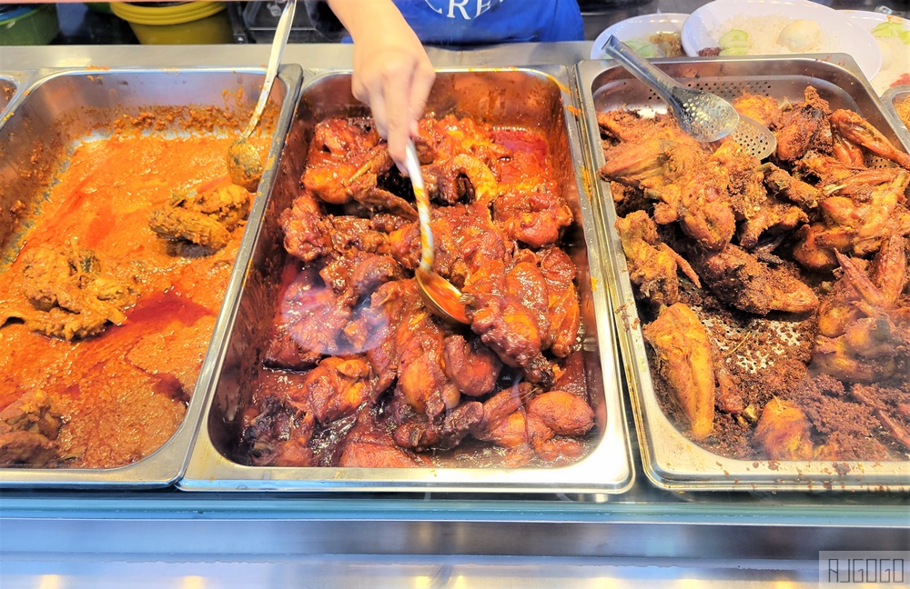 吉隆坡美食 吉隆坡人氣最高的椰漿飯 Nasi Lemak Wanjo Kg Baru 辣死你媽 馬來西亞旅遊推薦