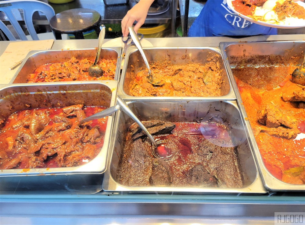 吉隆坡美食 吉隆坡人氣最高的椰漿飯 Nasi Lemak Wanjo Kg Baru 辣死你媽 馬來西亞旅遊推薦