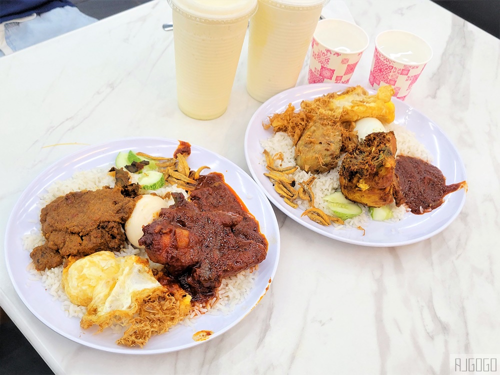 吉隆坡美食 吉隆坡人氣最高的椰漿飯 Nasi Lemak Wanjo Kg Baru 辣死你媽 馬來西亞旅遊推薦