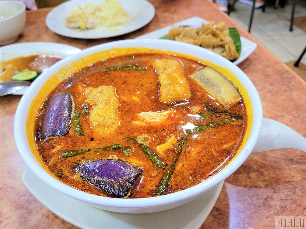 吉隆坡美食 新馳名雞飯武吉免登店 咖哩麵好吃 馬來西亞旅遊推薦